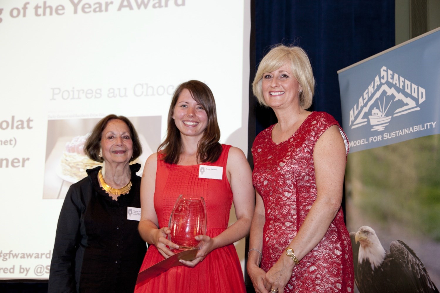 Claudia Roden and Clare Blampied, Managing Director of Sacla' UK (right) presenting Emma Gardner with the Food Blog of the Year Award (sponsored by Sacla' UK)